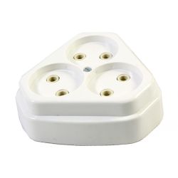 Розетка 3-ая о/п б/з КУНЦЕВО-ЭЛЕКТРО белый