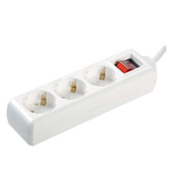 Удлинитель 3 местный  5 метров с выкл  10А, с/з (ПВС 3х1)  GENERICA