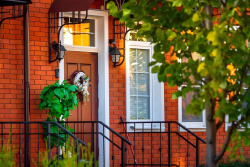 Кирпич керам лицевой утолщ пустот 250х120х88  КЕРМА Красный